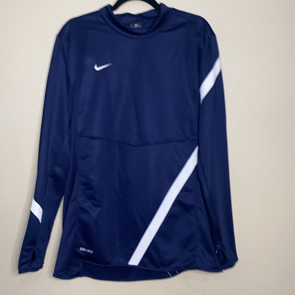 Nike Dri-Fit Navy With Thumbholes Size :  Embodied Nike Logo